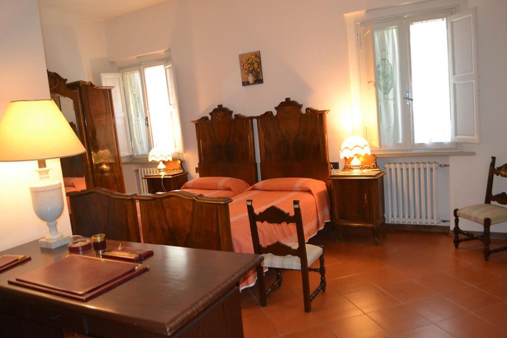 Turignano Apartment مونتيزبيرتولي الغرفة الصورة