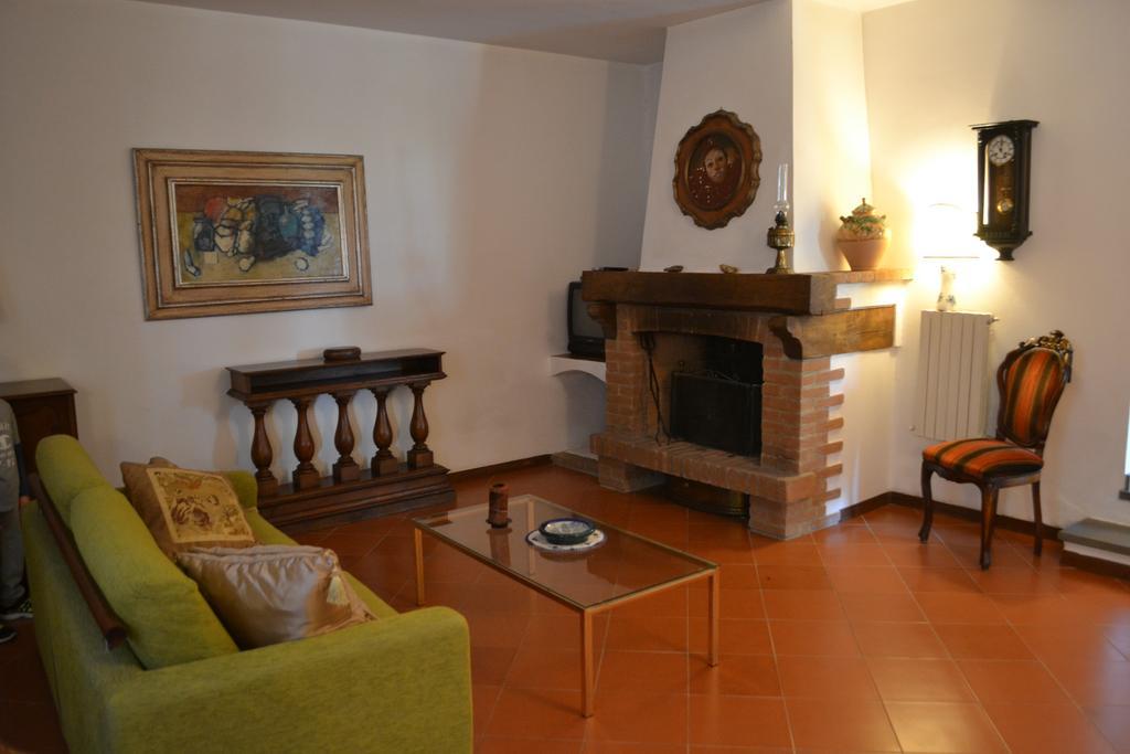 Turignano Apartment مونتيزبيرتولي الغرفة الصورة